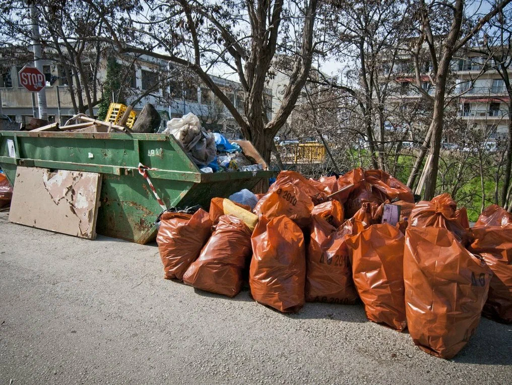 Круглосуточный вывоз мусора в Клинцах в октябре
